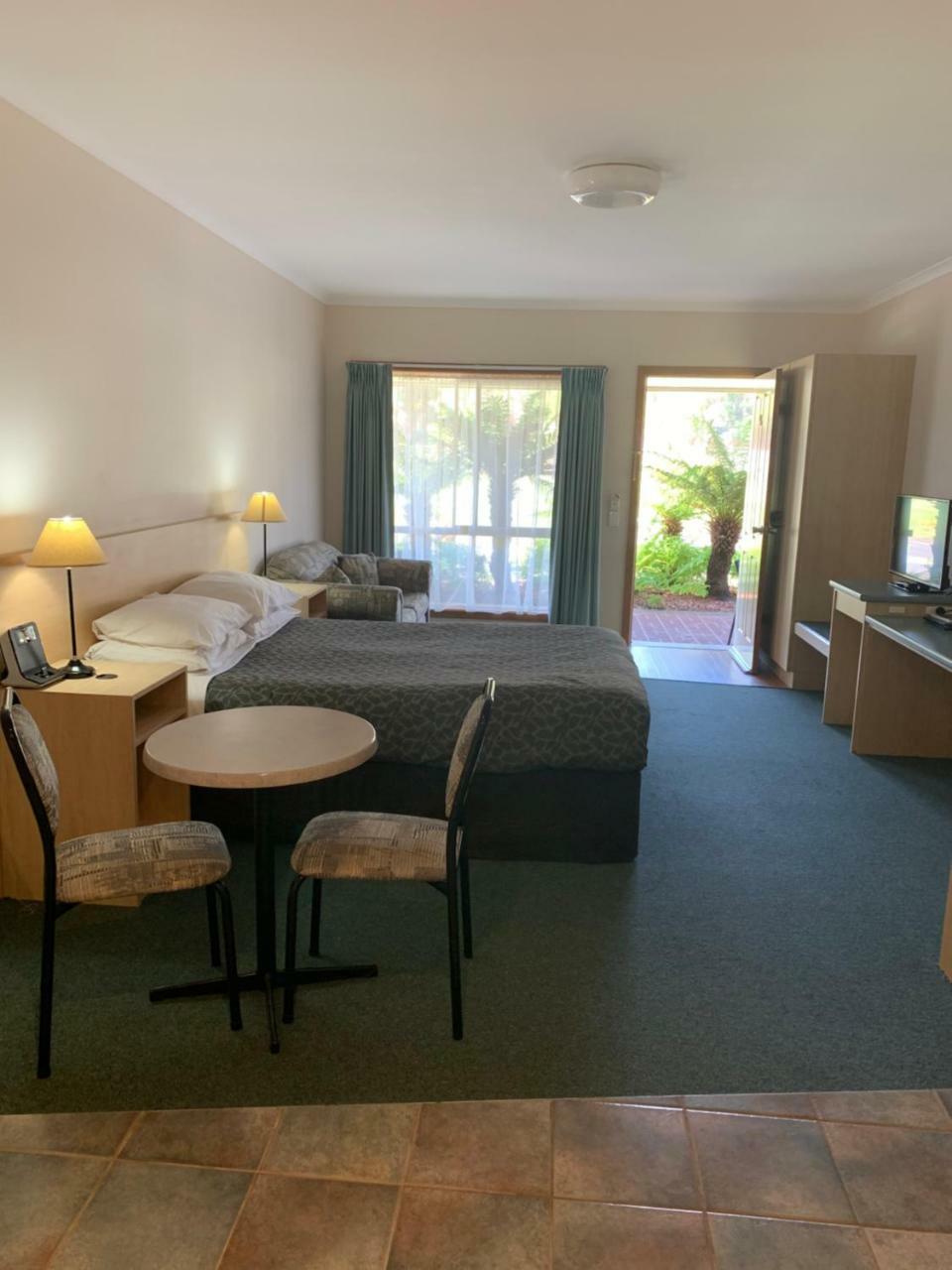 Arthur Phillip Motor Inn Cowes Exteriér fotografie